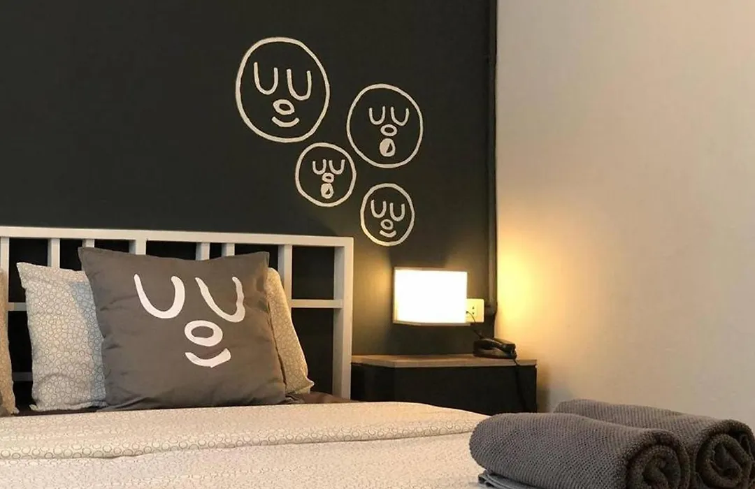 Bed'S Friend-1